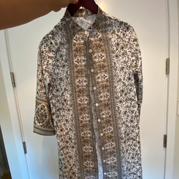 Dress - Picture 2 of 4